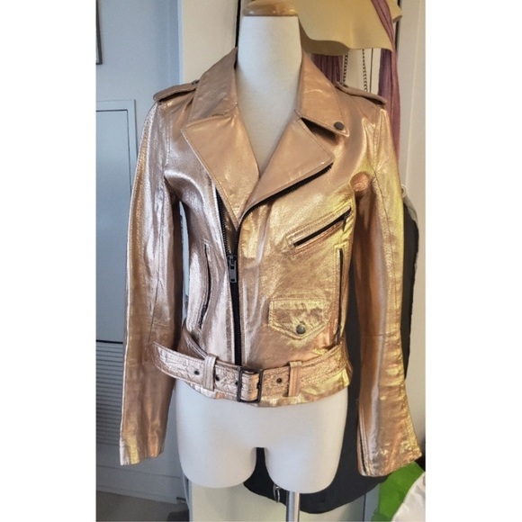 ZARA | Metallic Rose Gold Women's Vegan Leather Jacket - Picture 4 of 14